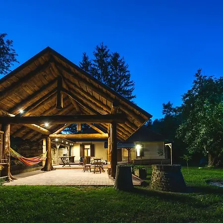 Almasi Reti Erdeszlak Holiday home